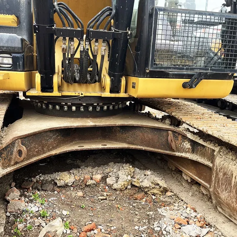UsedCaterpillar 329DЭкскаватор