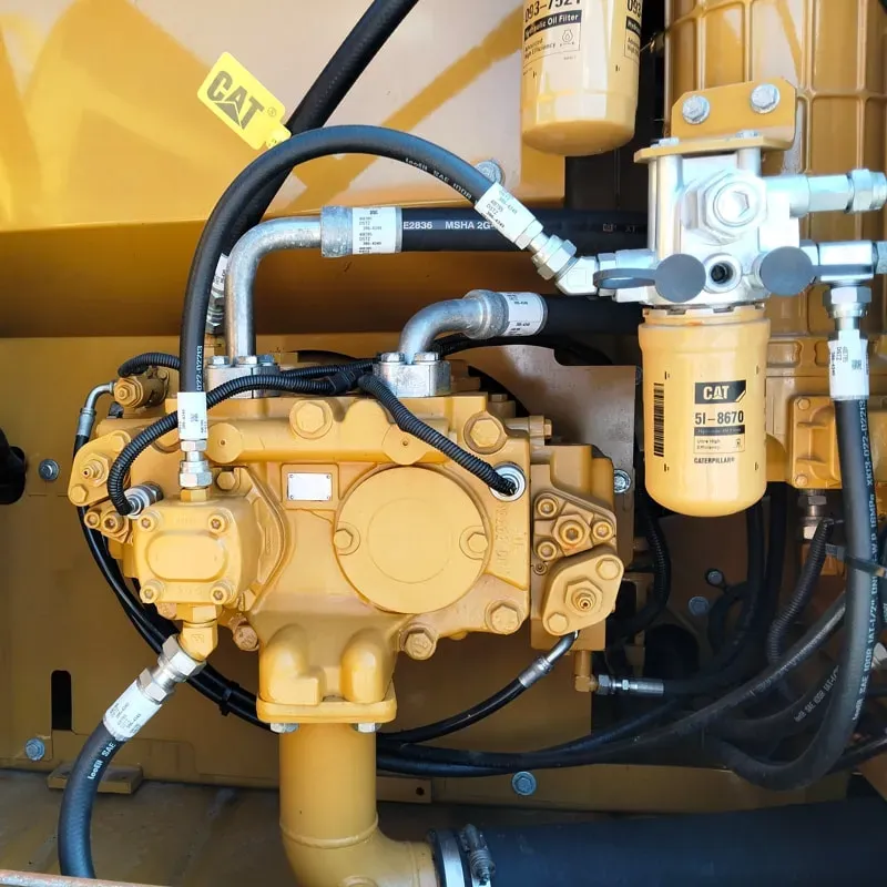 UsedCaterpillar 323D2LЭкскаватор