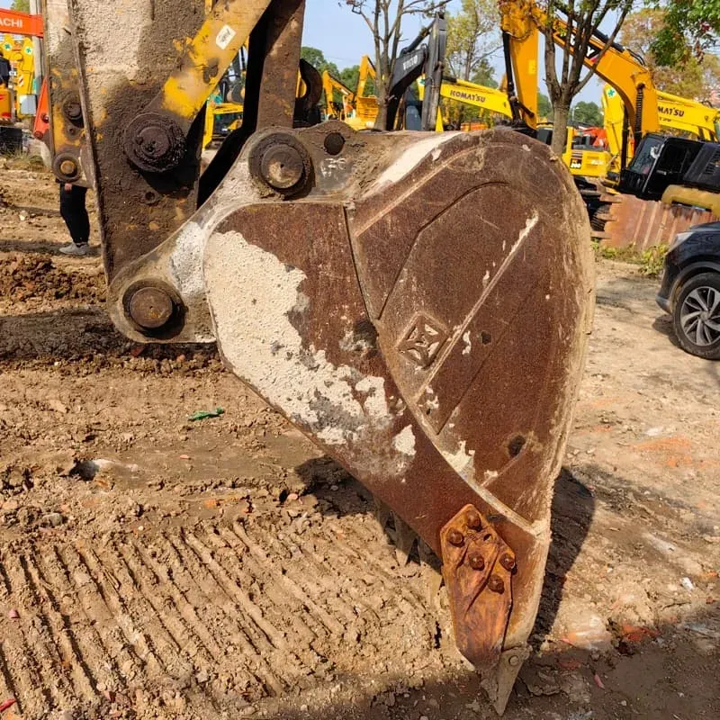 UsedCaterpillar 320D2Экскаватор