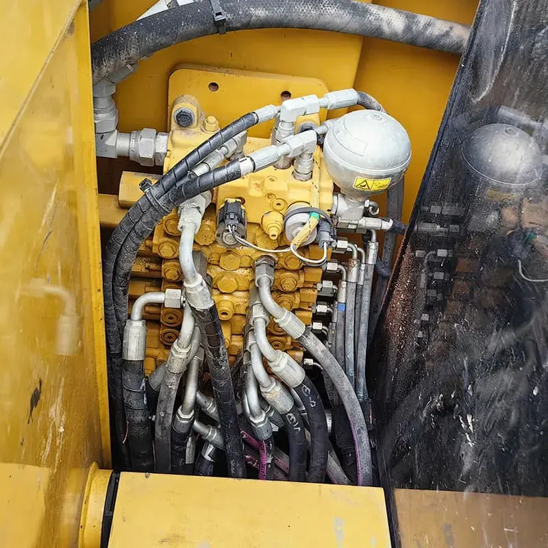 UsedCaterpillar 305.5E2Экскаватор