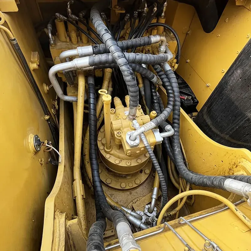 UsedCaterpillar 320D2Экскаватор