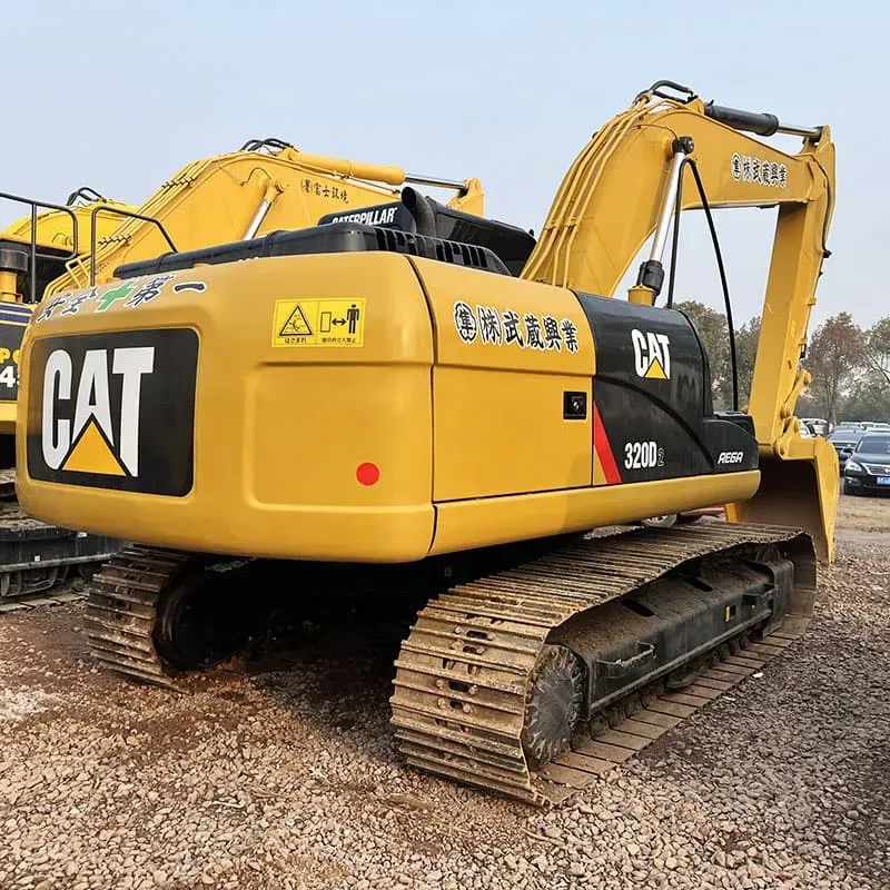 UsedCaterpillar 320D2Экскаватор