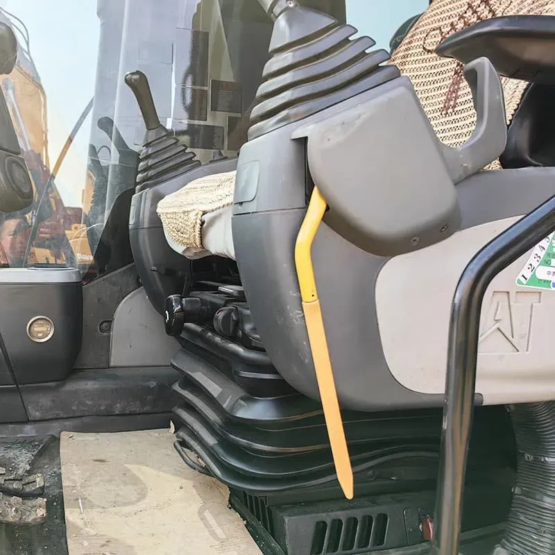 UsedCaterpillar 323D2Excavator