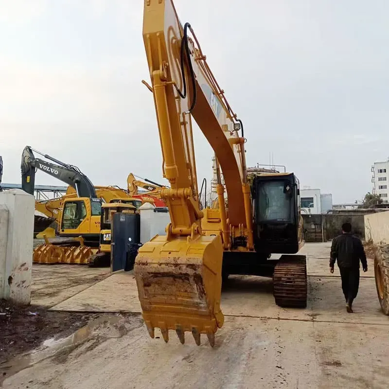 Used Caterpillar 320CL excavator