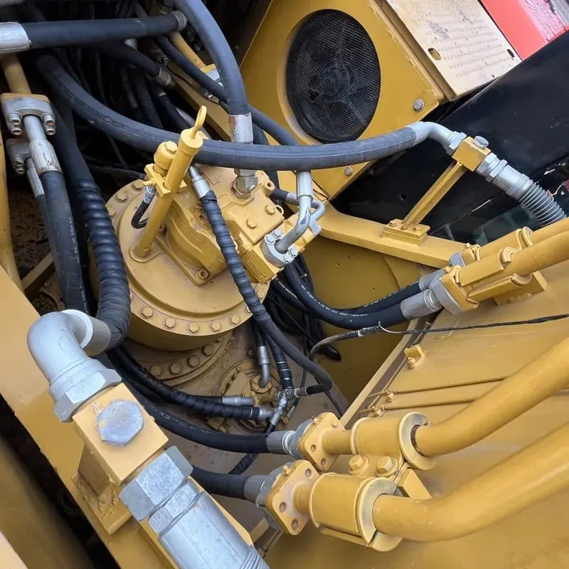 UsedCaterpillar 330D2Excavator