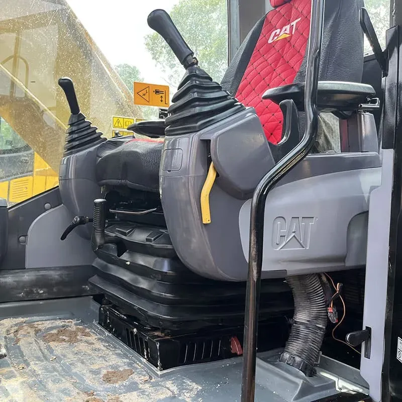 UsedCaterpillar 320D2Excavator