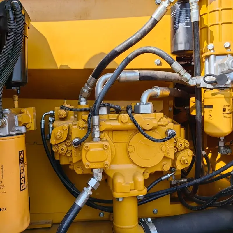 UsedCaterpillar 320D2LЭкскаватор