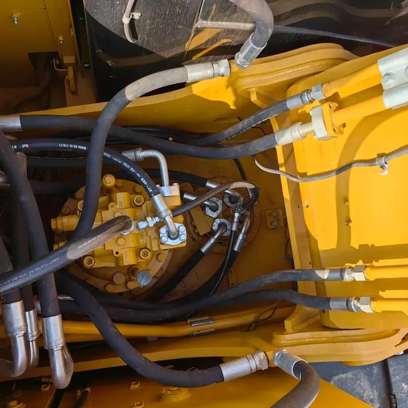 UsedCaterpillar 320D2LЭкскаватор