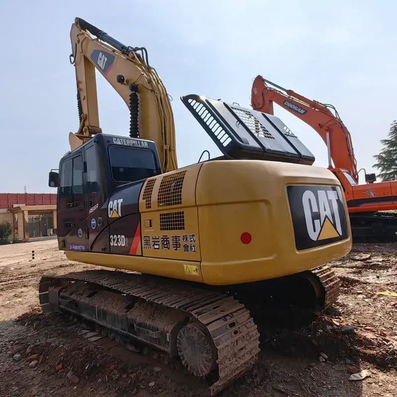 Used Caterpillar 323D2 excavator