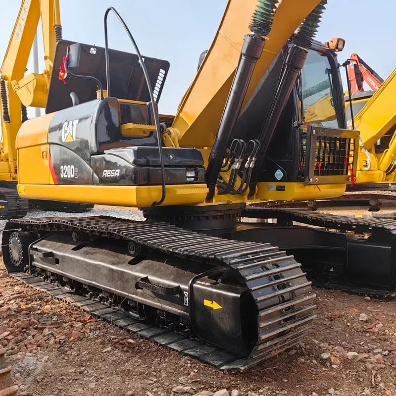 UsedCaterpillar 320D2Экскаватор
