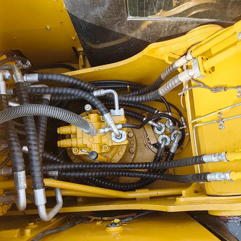 UsedCaterpillar 320D2Экскаватор