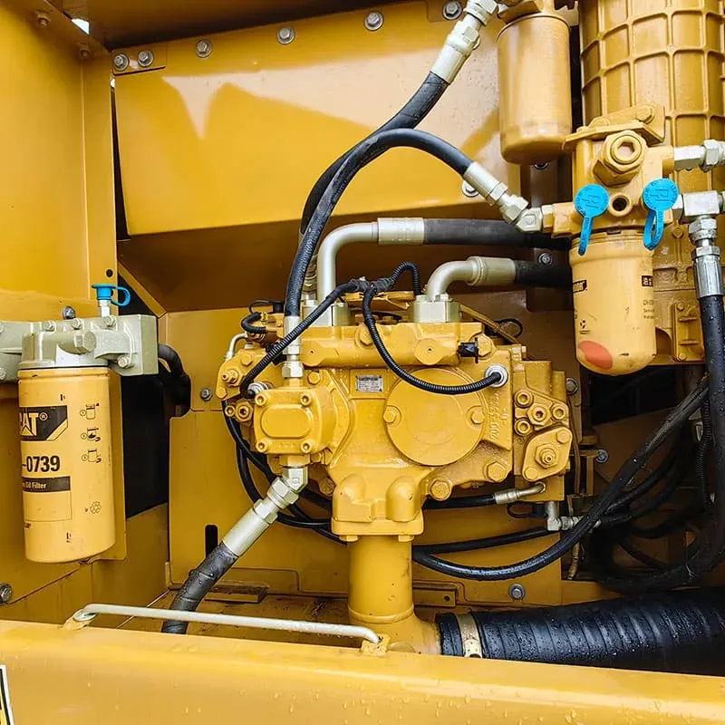 UsedCaterpillar 320D2LЭкскаватор