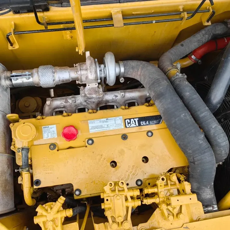 UsedCaterpillar 320D2LЭкскаватор