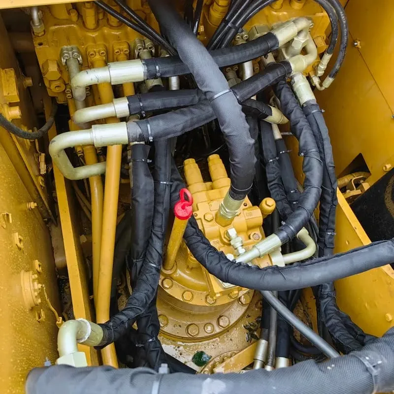 UsedCaterpillar 320D2LЭкскаватор