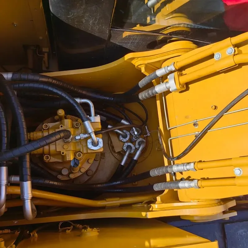 UsedCaterpillar 320D2Экскаватор