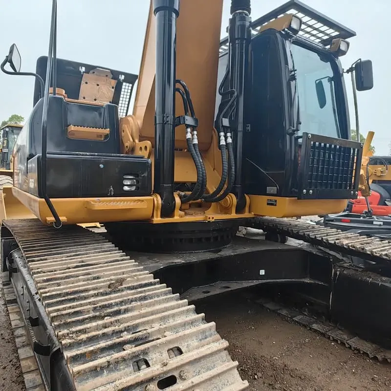UsedCaterpillar 330D2Excavator