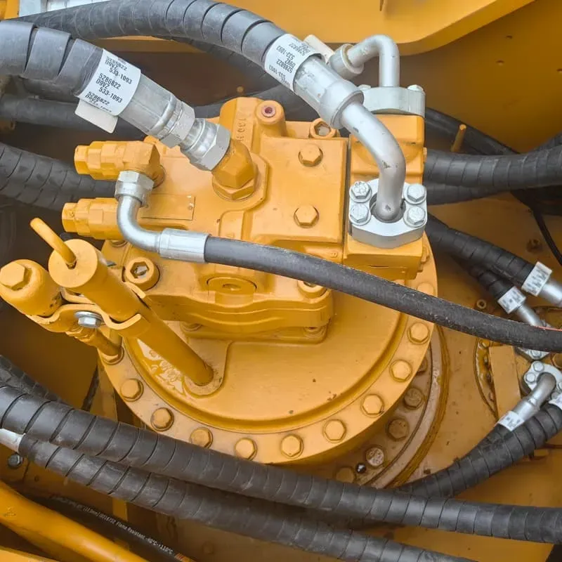 UsedCaterpillar 330D2Excavator