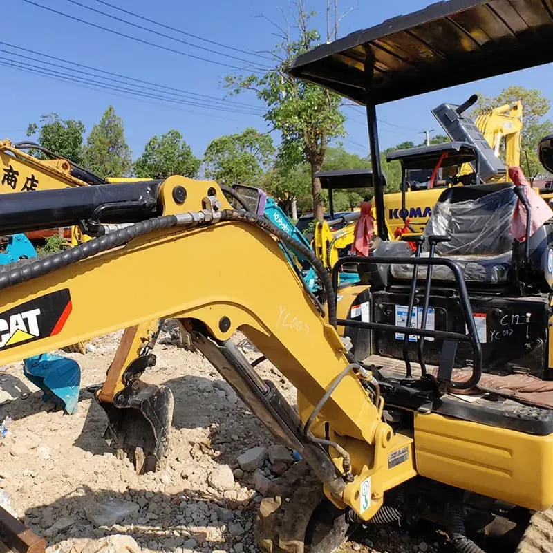 UsedCaterpillar 301.5CRЭкскаватор