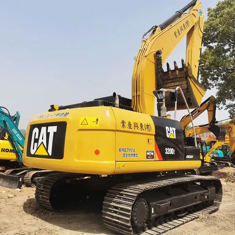 Used Caterpillar 320D2 excavator