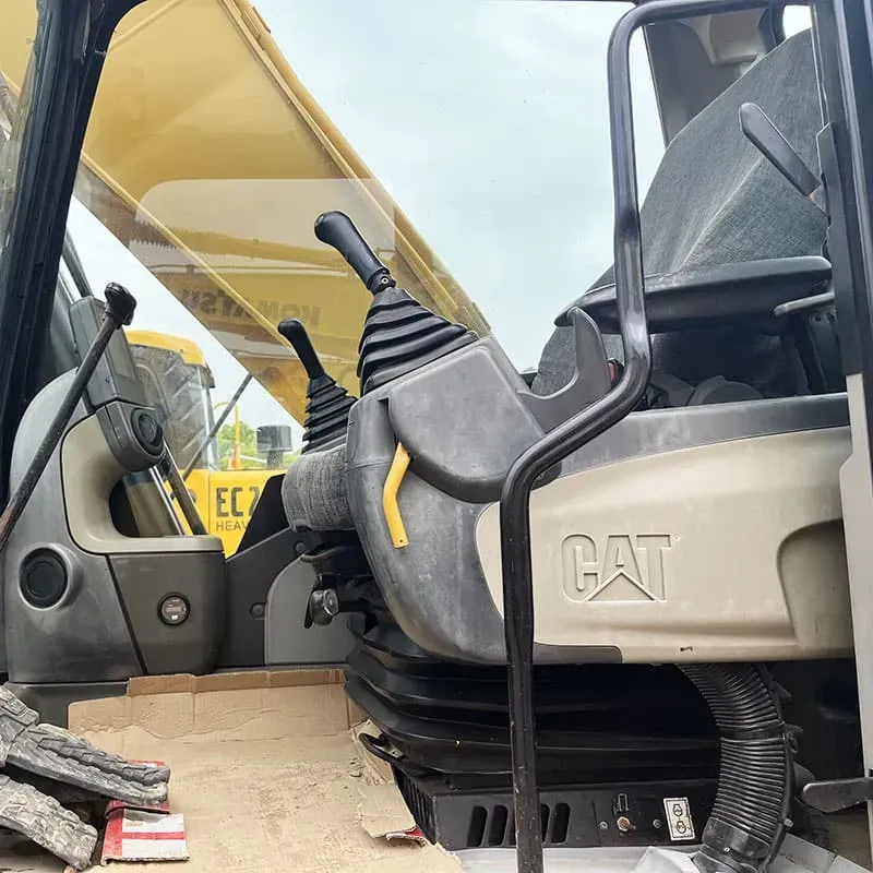 UsedCaterpillar 326D2Экскаватор
