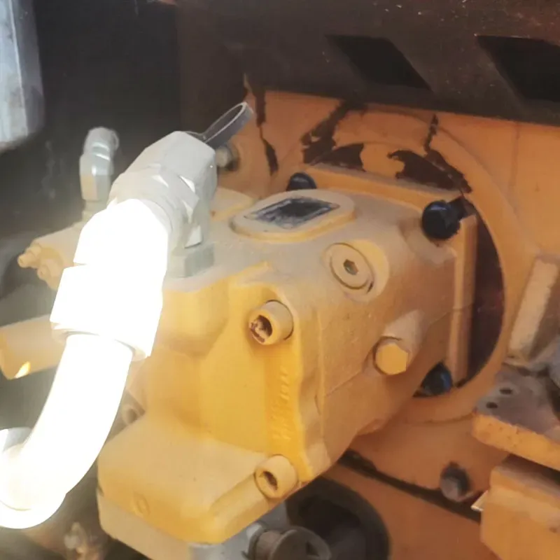 UsedCaterpillar 305.5E2Экскаватор