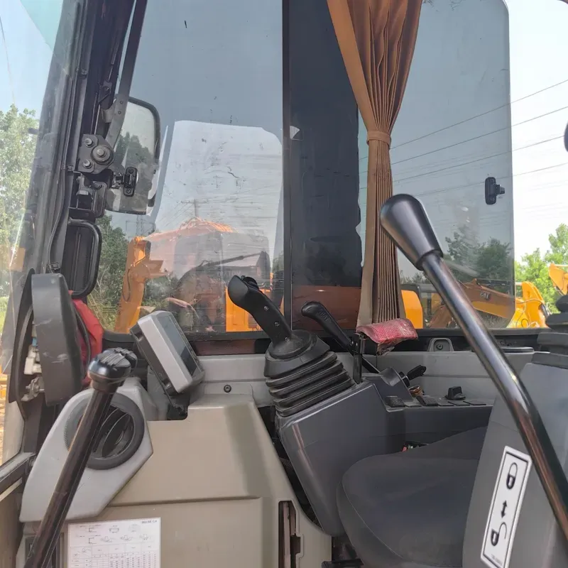 UsedCaterpillar 303.5EЭкскаватор
