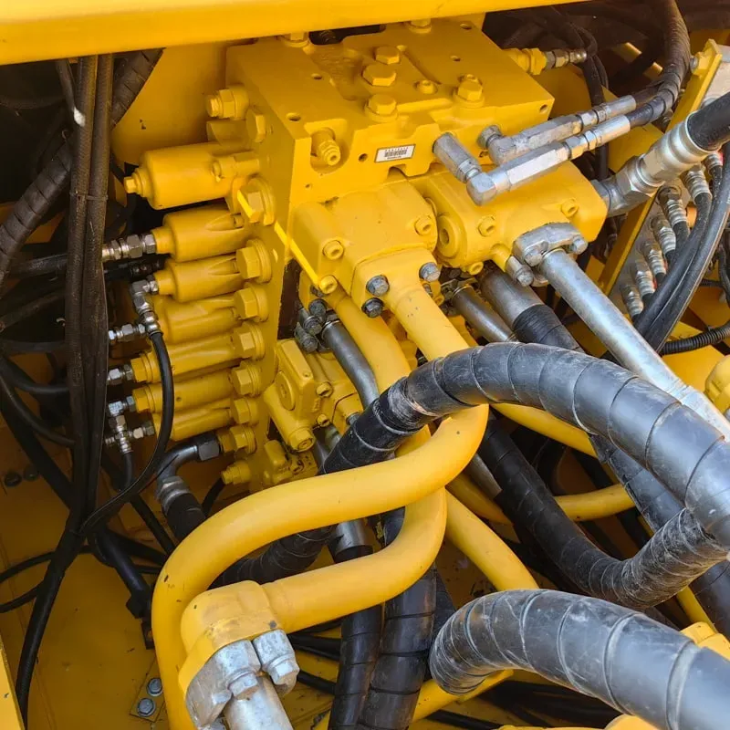 UsedKomatsu 350-8Excavator
