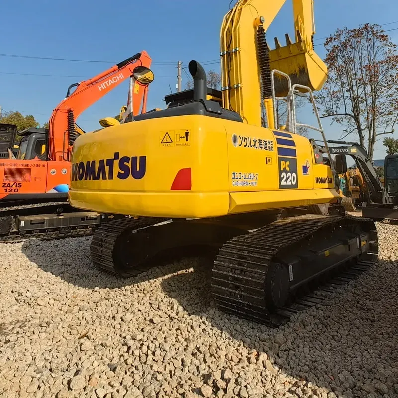 UsedKomatsu 220-8N1Excavator