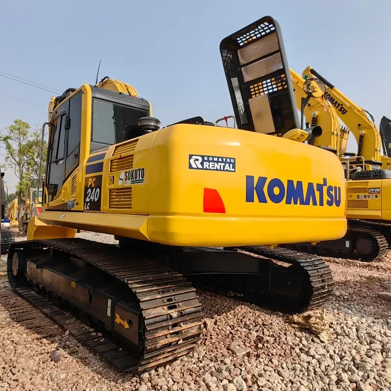 UsedKomatsu 240-8Excavator