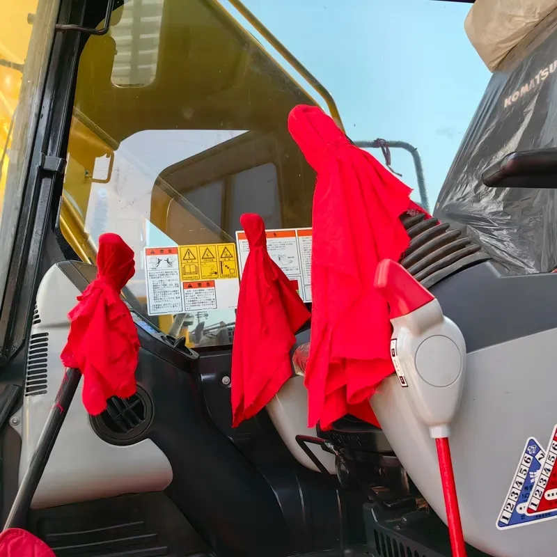 UsedKomatsu 240-8Excavator