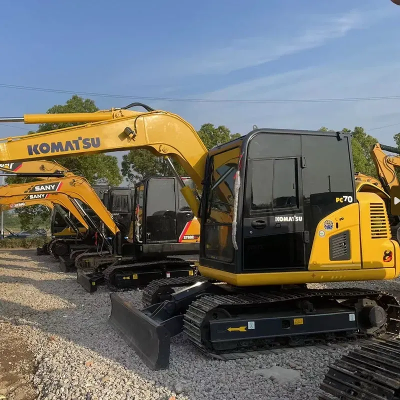 UsedKomatsu 70-8Экскаватор