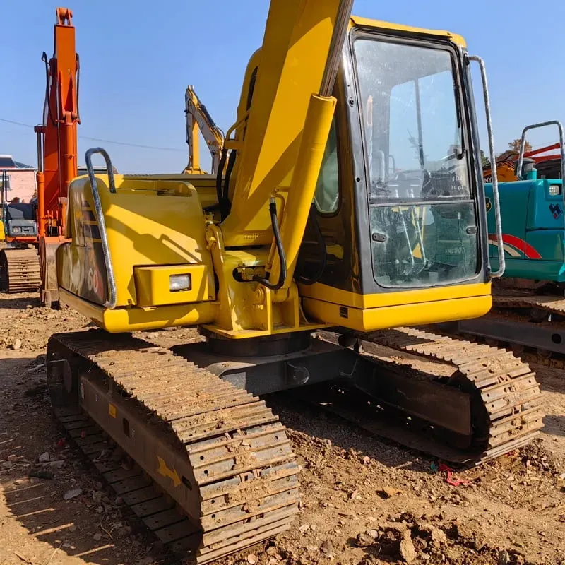 UsedKomatsu 60-7Экскаватор