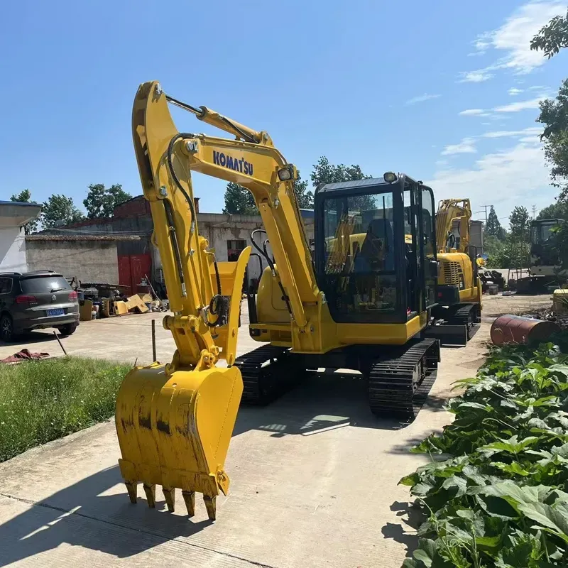 UsedKomatsu 56Экскаватор