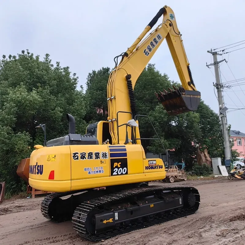 UsedKomatsu 200-8N1Экскаватор
