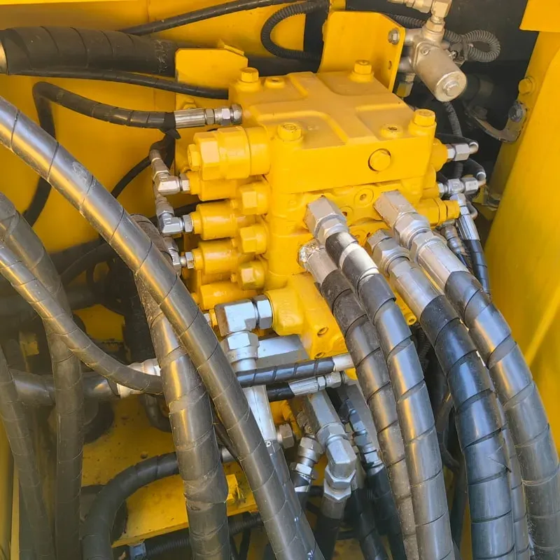 UsedKomatsu 120-8Excavator