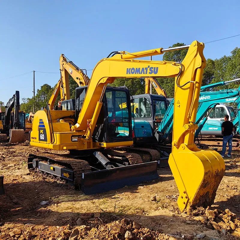 UsedKomatsu 60-8Экскаватор