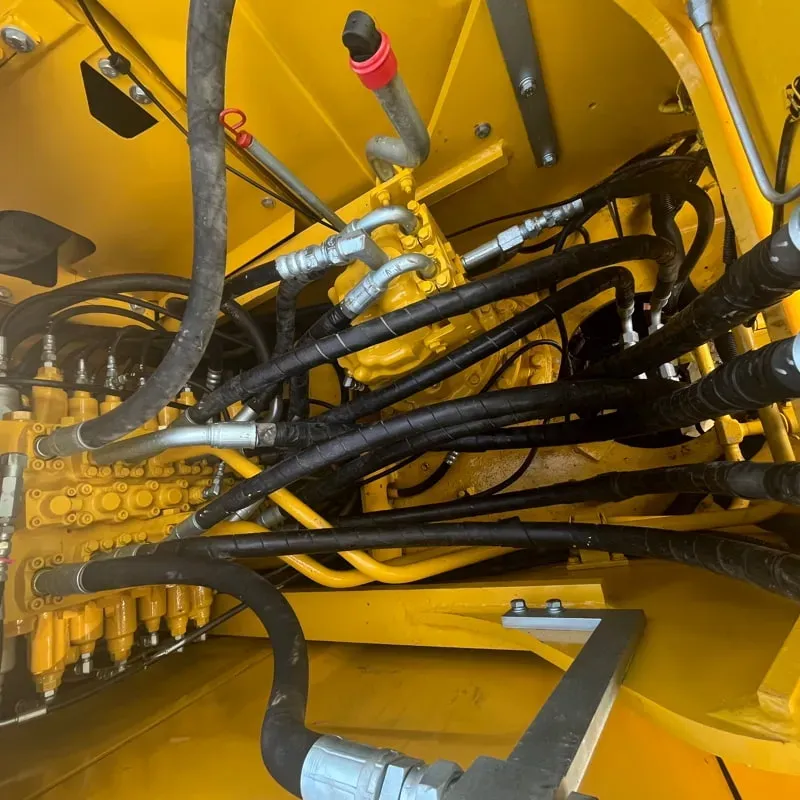 UsedKomatsu 200-8MOExcavator