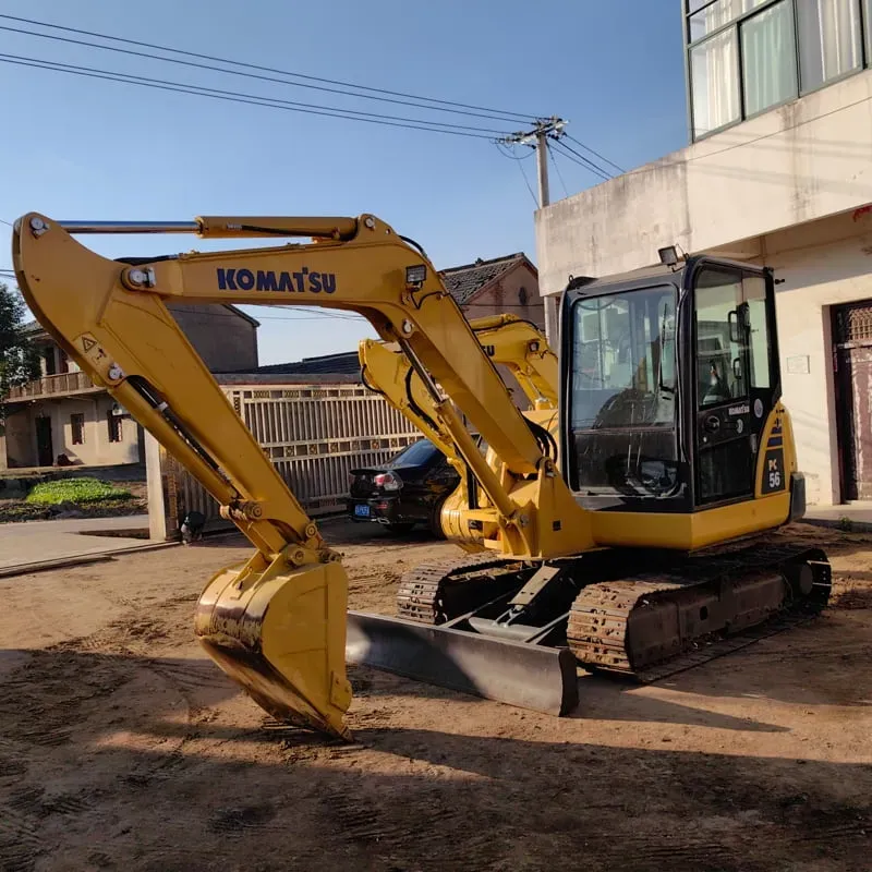 UsedKomatsu 56-7Экскаватор