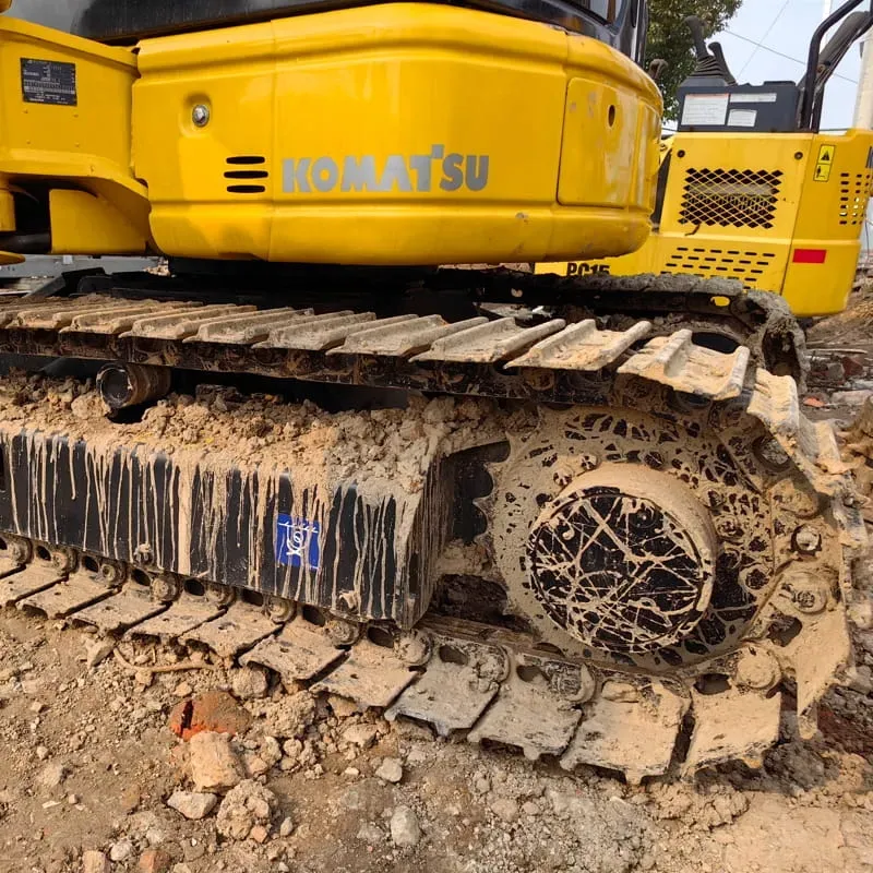 UsedKomatsu 35Экскаватор