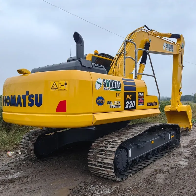 UsedKomatsu 220-8Excavator