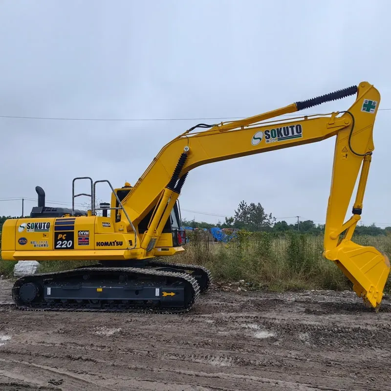 UsedKomatsu 220-8Excavator