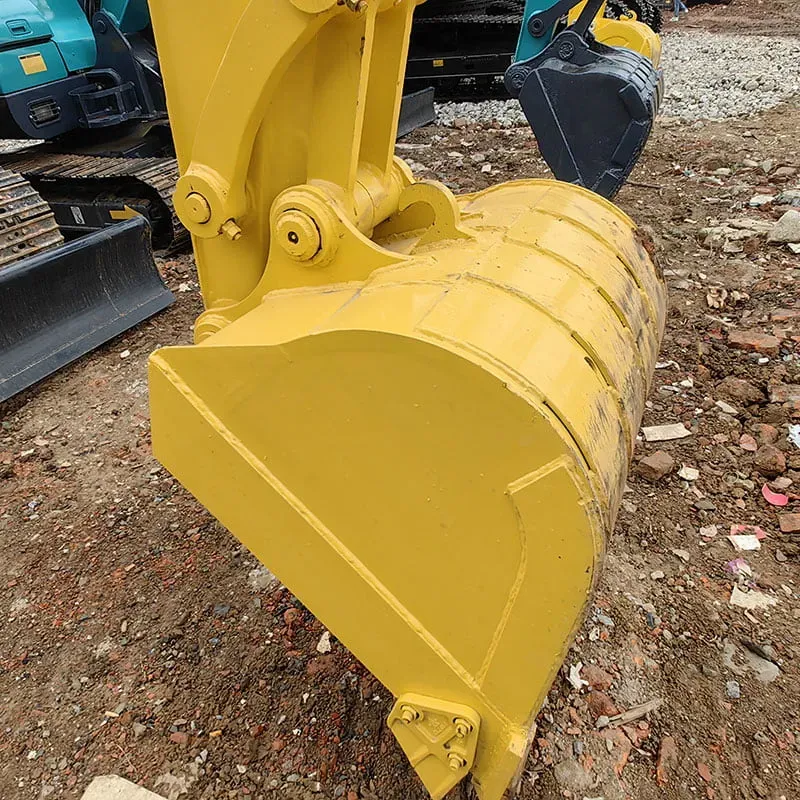 UsedKomatsu 60-7Excavator