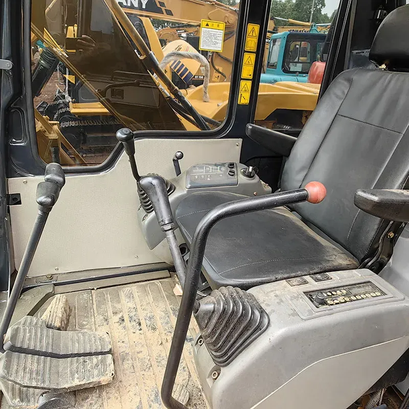 UsedKomatsu 60-7Excavator