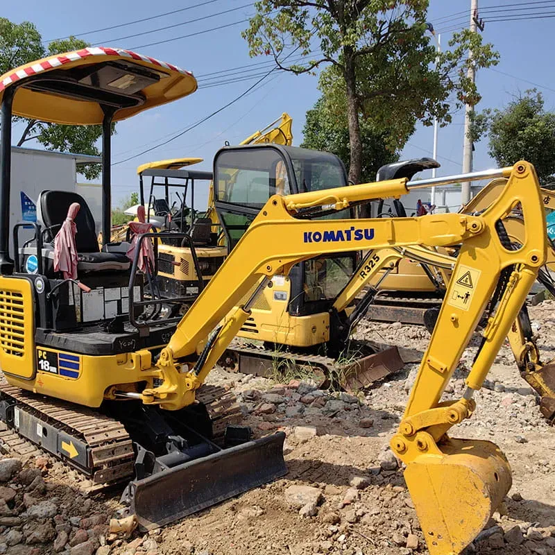 UsedKomatsu 18Экскаватор
