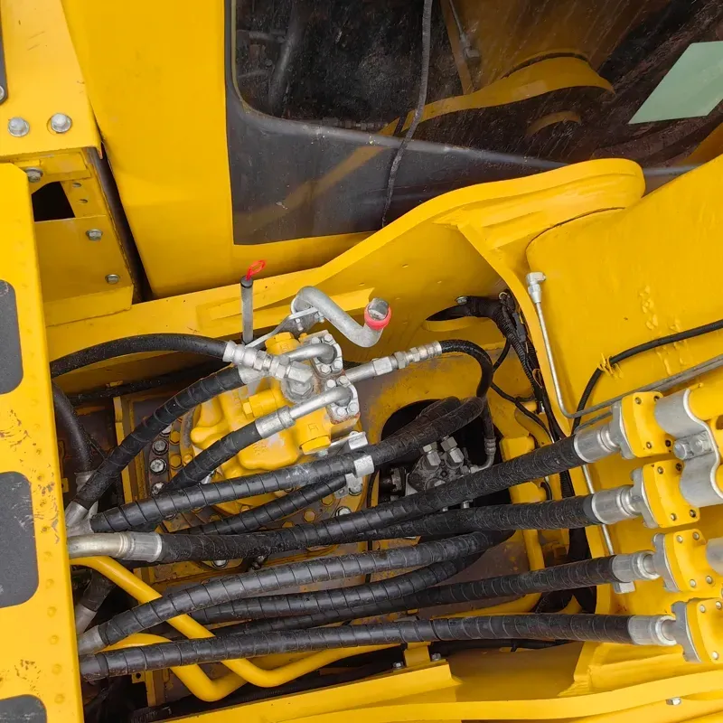 UsedKomatsu 220-8MOExcavator