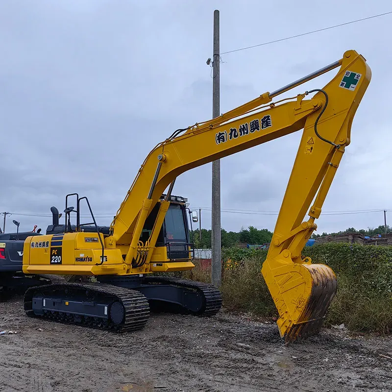 UsedKomatsu 220-8MOExcavator