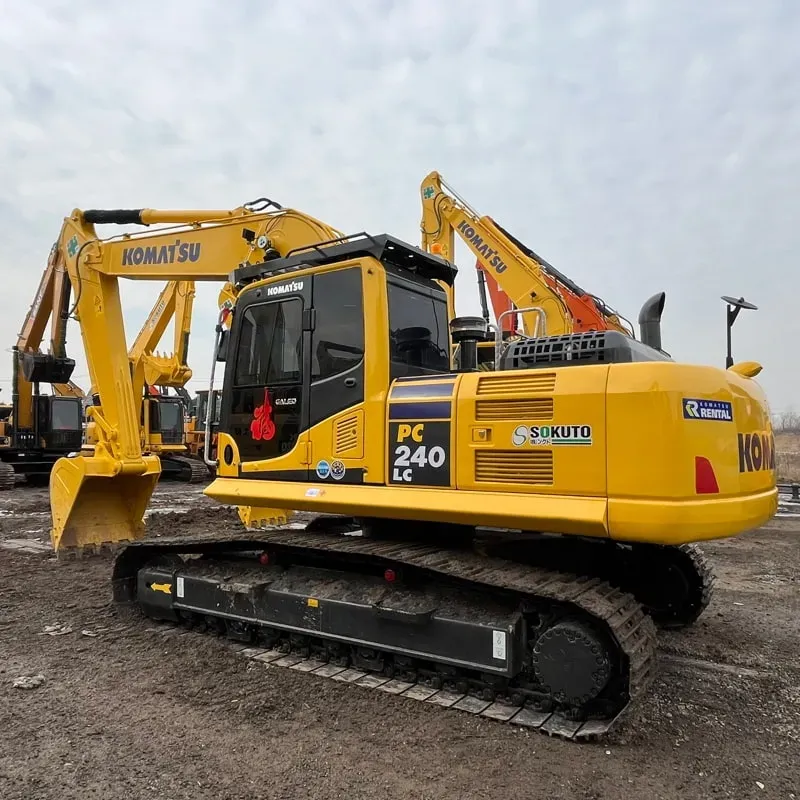 UsedKomatsu 240-8Excavator