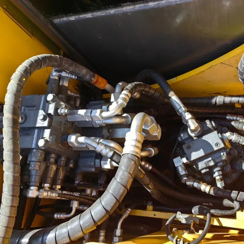 UsedKomatsu 70-8Экскаватор
