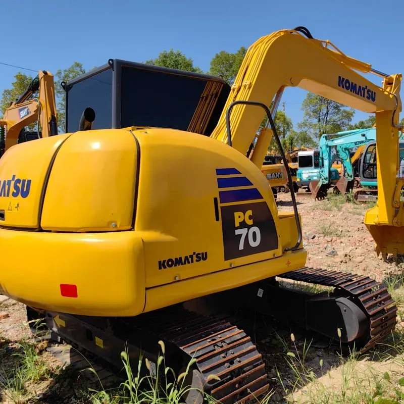 UsedKomatsu 70-8Экскаватор