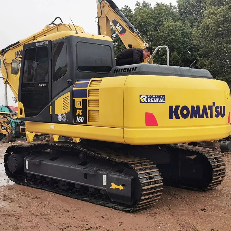 Used Komatsu 160-7 Экскаватор